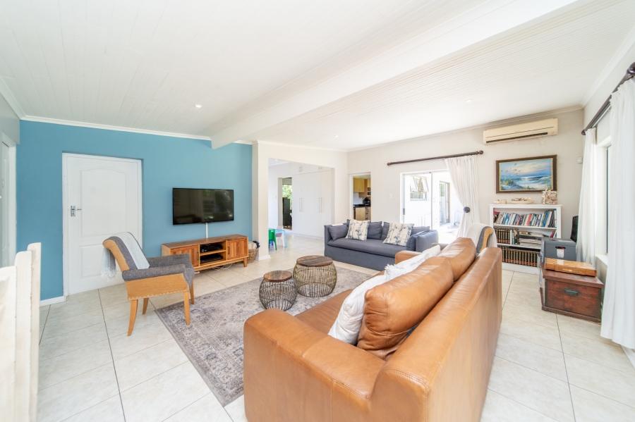 3 Bedroom Property for Sale in Beacon Bay Eastern Cape
